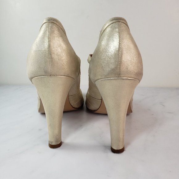 Marc Jacobs T-Strap Heels in Gold Champagne EUC - Picture 10 of 15